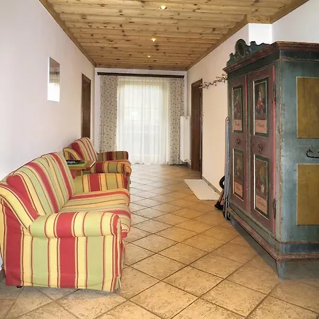 Landhaus Hinterbichl 290w Apartment